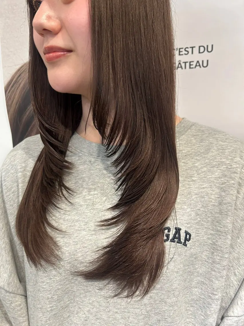 ロング レイヤーカット イザワサヤ/梅田 /レイヤーカット🎀のヘアスタイル