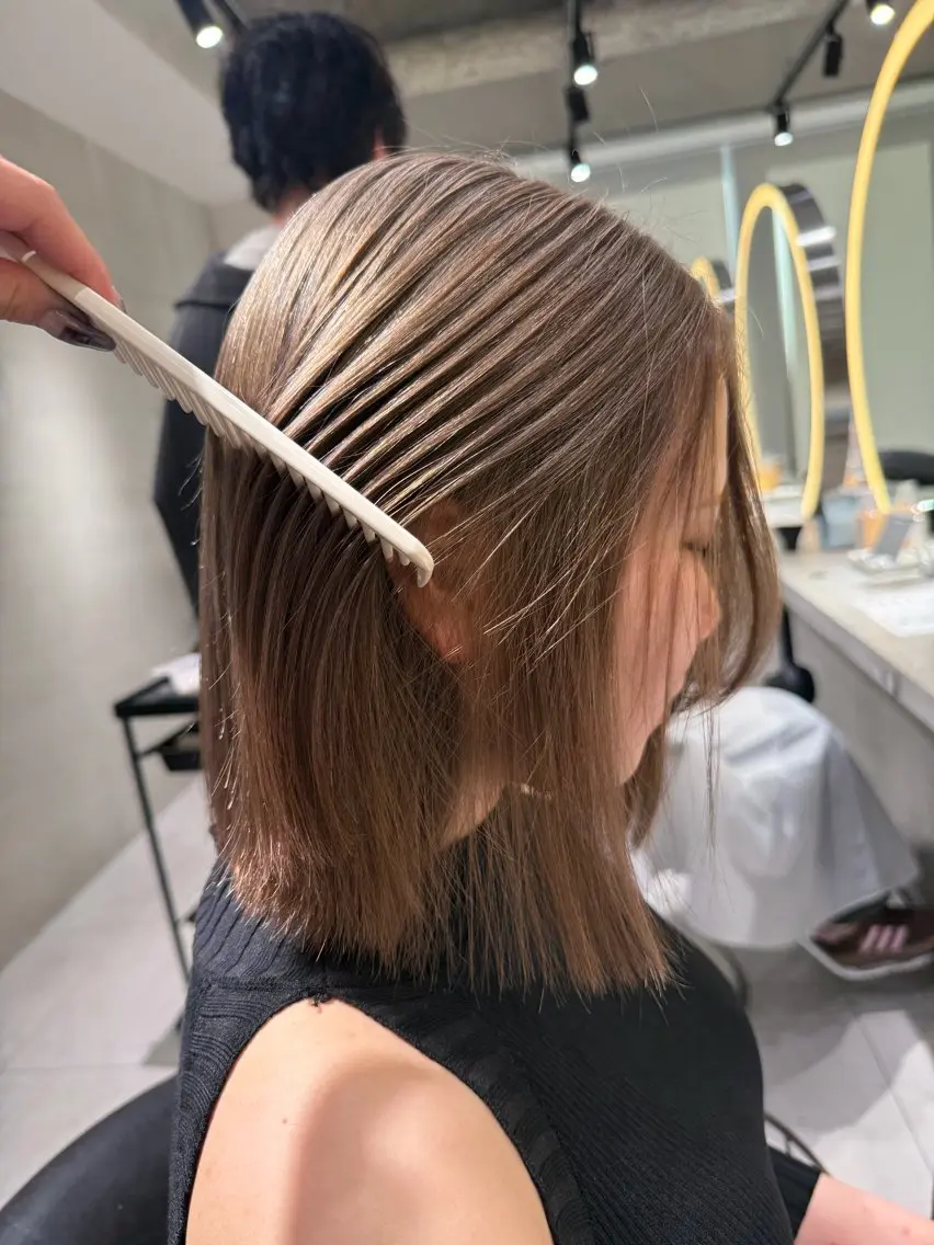 ミディアム ヘアカラー 佐渡優 365連勤する美容師のヘアスタイル