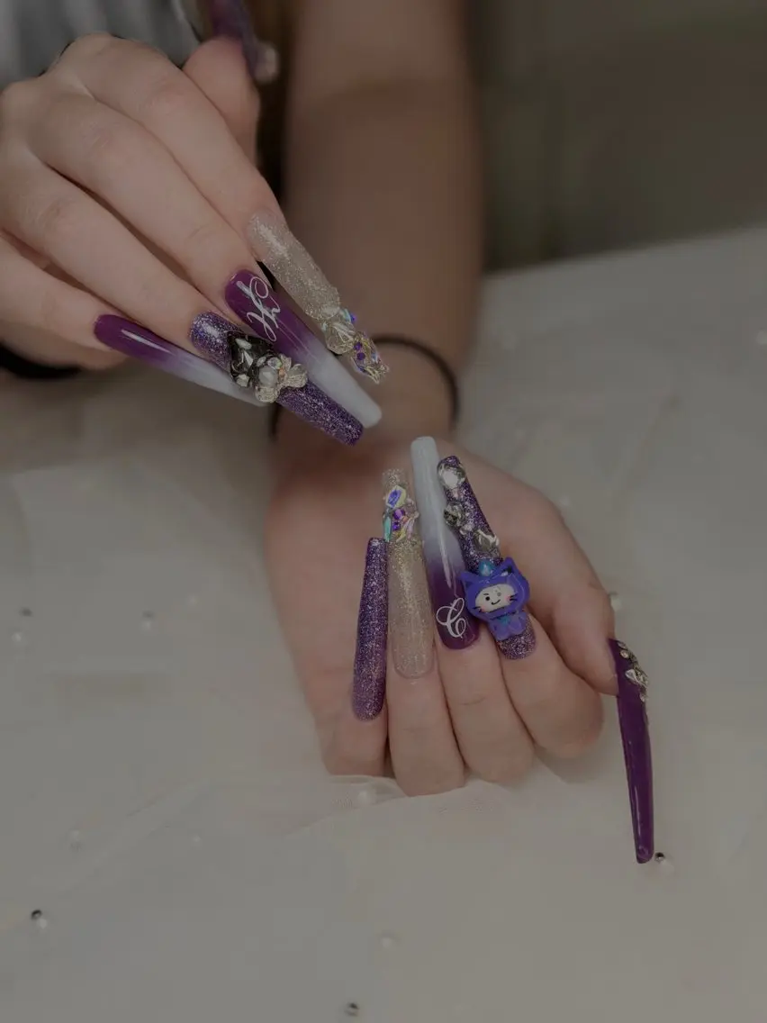 ネイル ハンドネイル Natsumi 🦊  Nailのネイルデザイン