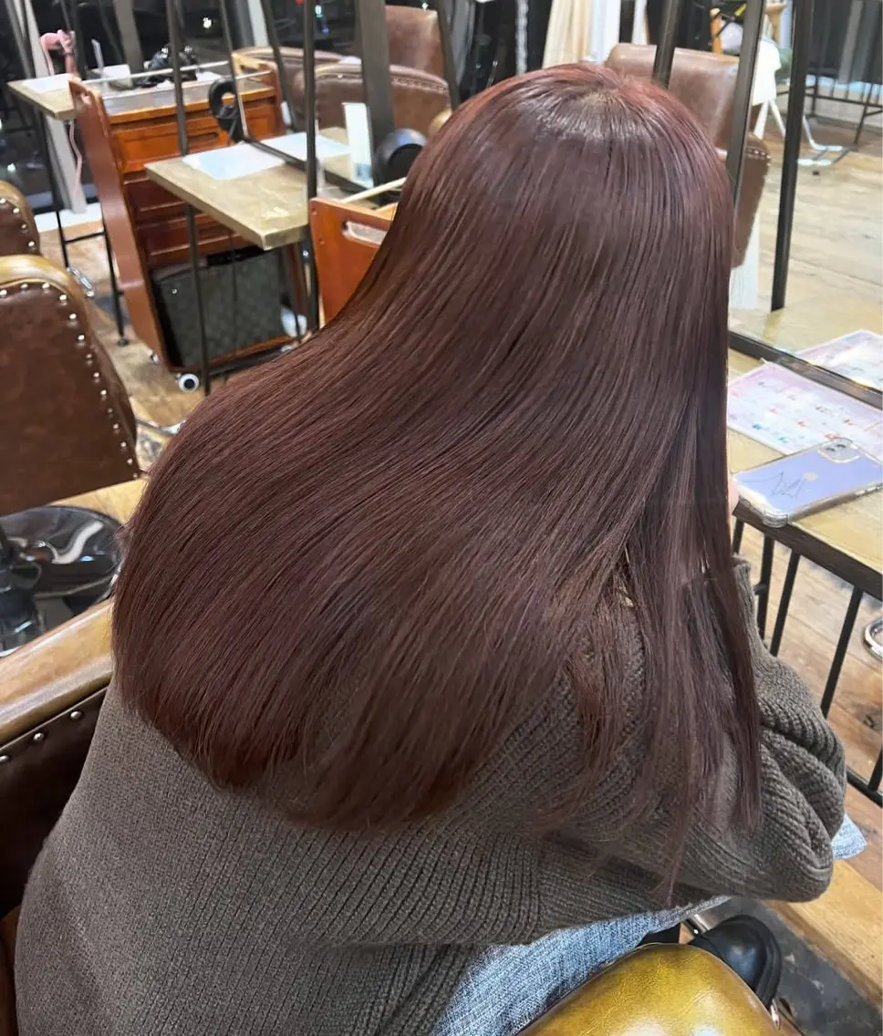 ロング カラー ブラウンカラー レッドカラー レッドブラウン カット ヘアカラー トリートメント Maki /Jr.スタイリストのヘアスタイル