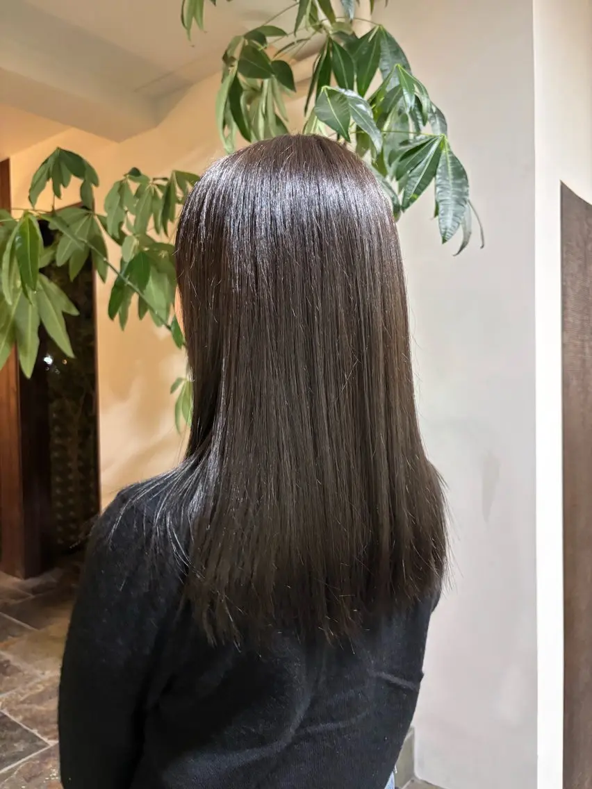 ロング saraju コナツのヘアスタイル
