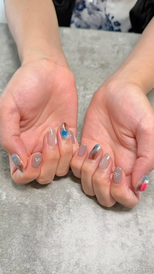 ネイル ハンドネイル ハンドケア shino🌟 痛ネイルのネイルデザイン