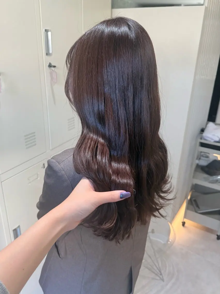 ロング カラー グレージュ ラベンダーカラー ラベンダーグレージュ ラベンダーグレー カット ヘアカラー トリートメント 透明感×レイヤー 【梅田】KANONのヘアスタイル