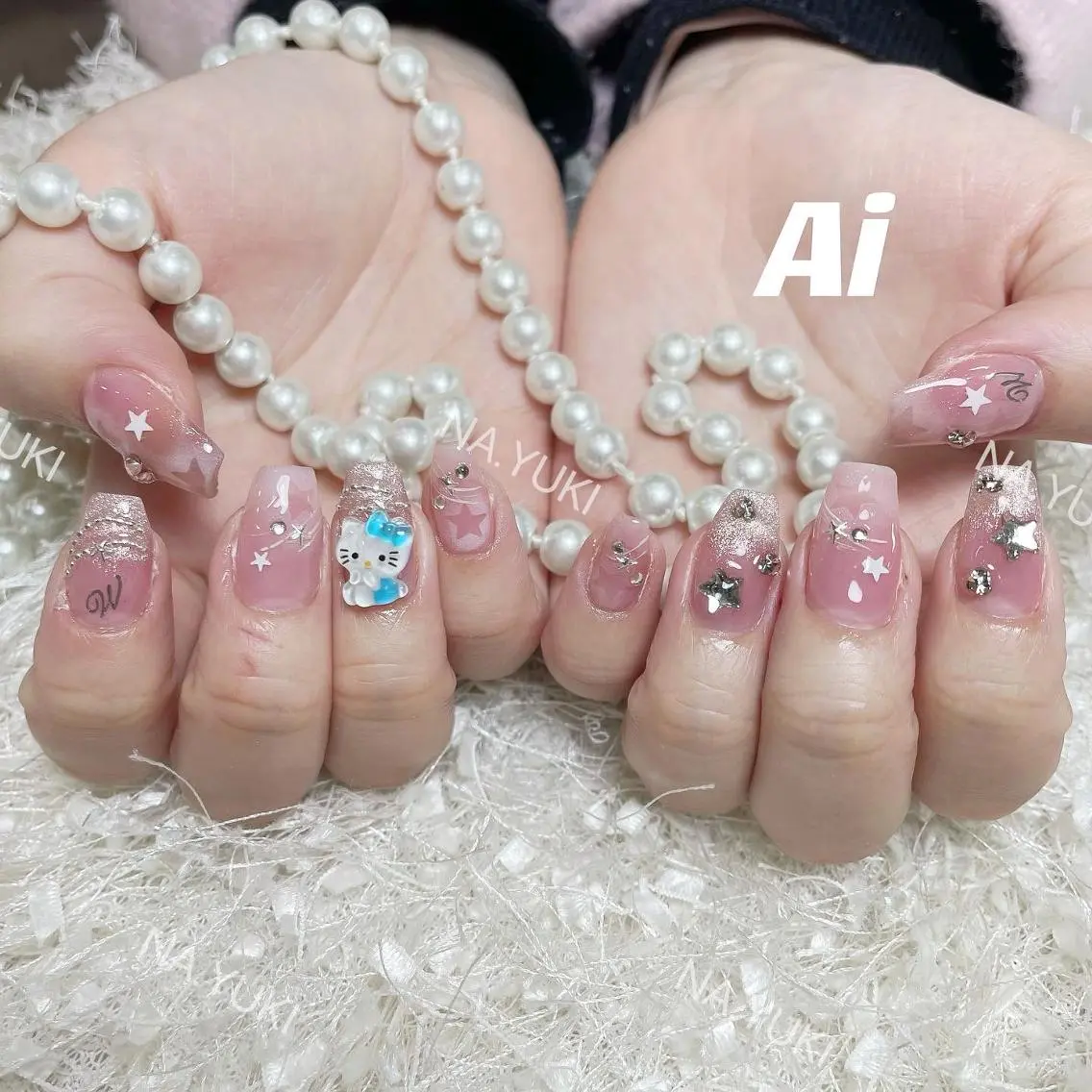 ネイル ハンドネイル ハンドケア 🦋 Queenieのネイルデザイン