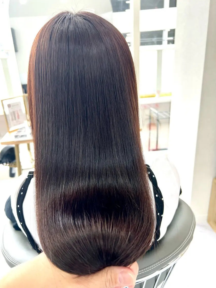 新規限定!!美髪ストレート+カット+プレミアム根元カラーの写真