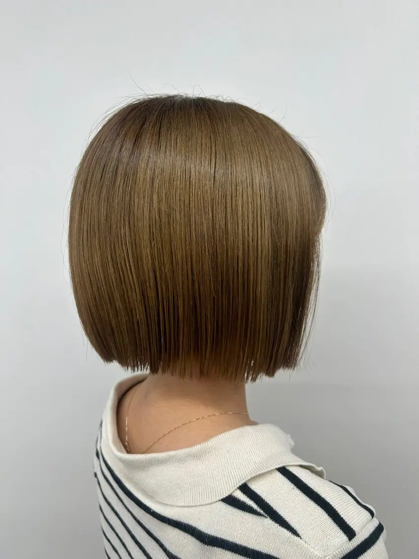 ショート ボブ ワンカラー/レイヤー 🩷モエのヘアスタイル