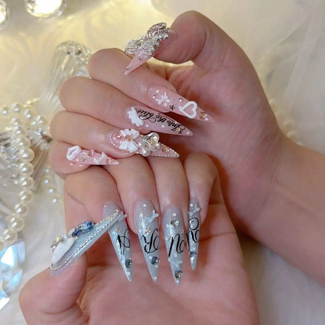 ネイル オーロラネイル 長さ出し フラッシュネイル フレンチネイル ジェルネイル ハンドネイル ハンドケア CiCi Nail Salonのネイルデザイン