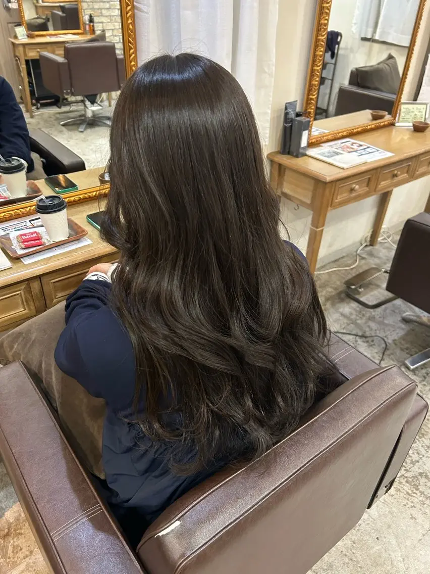 ロング カラー カット ヘアカラー トリートメント 小澤 一稀のヘアスタイル