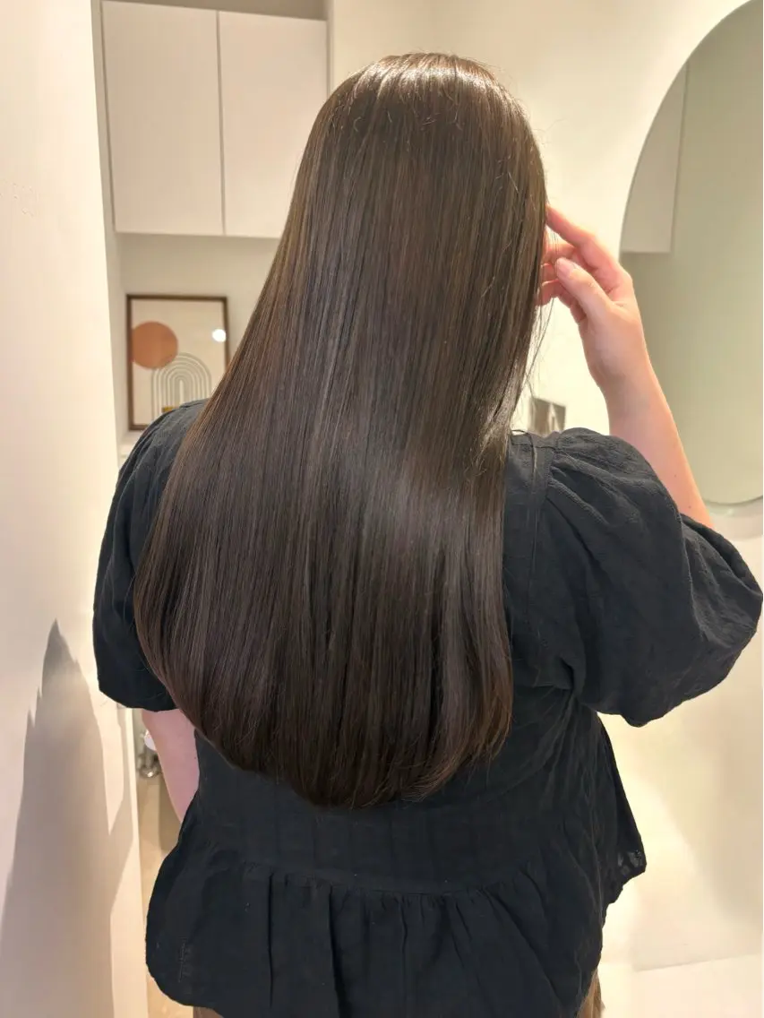 ロング カラー オリーブカラー カット ヘアカラー 透明感カラー🫧 nanohaのヘアスタイル