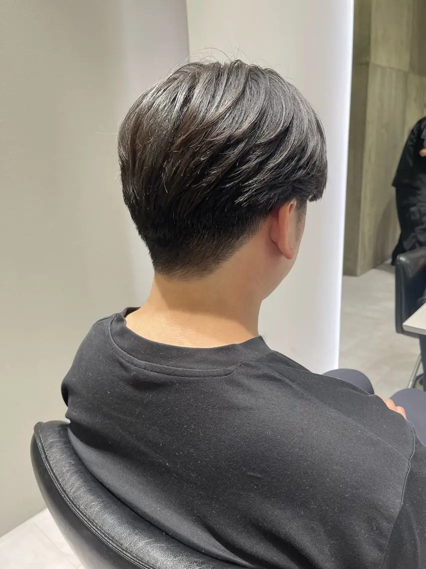 メンズ センターパート カット Vale YUSUKEのヘアスタイル
