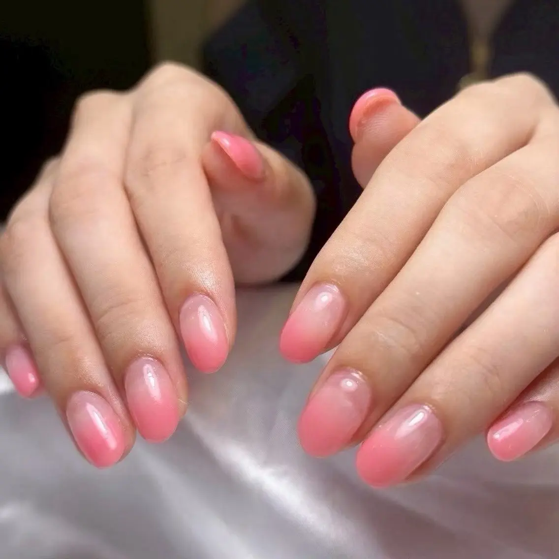 ネイル 𝗔𝗠𝗜 🌷モデル様募集中のネイルデザイン