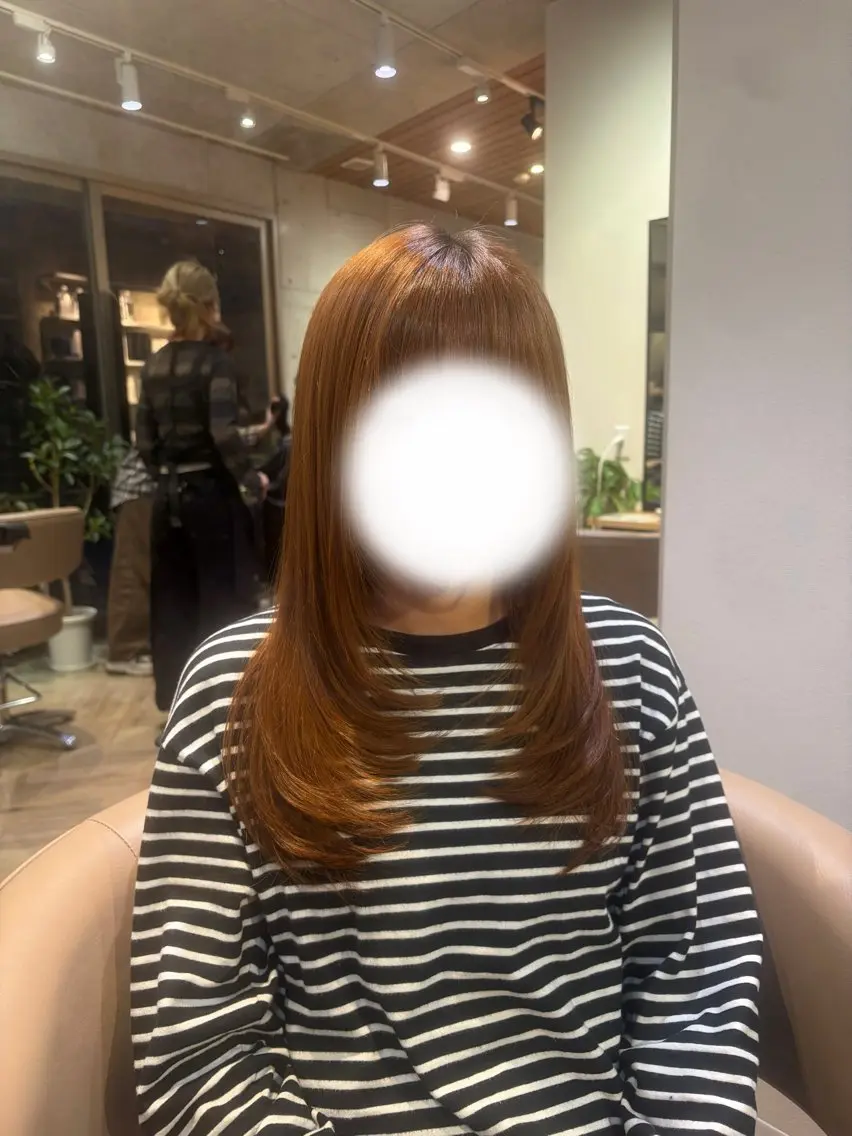ロング レイヤーカット カット ハイトーン✖️ 縮毛矯正シュンペイのヘアスタイル