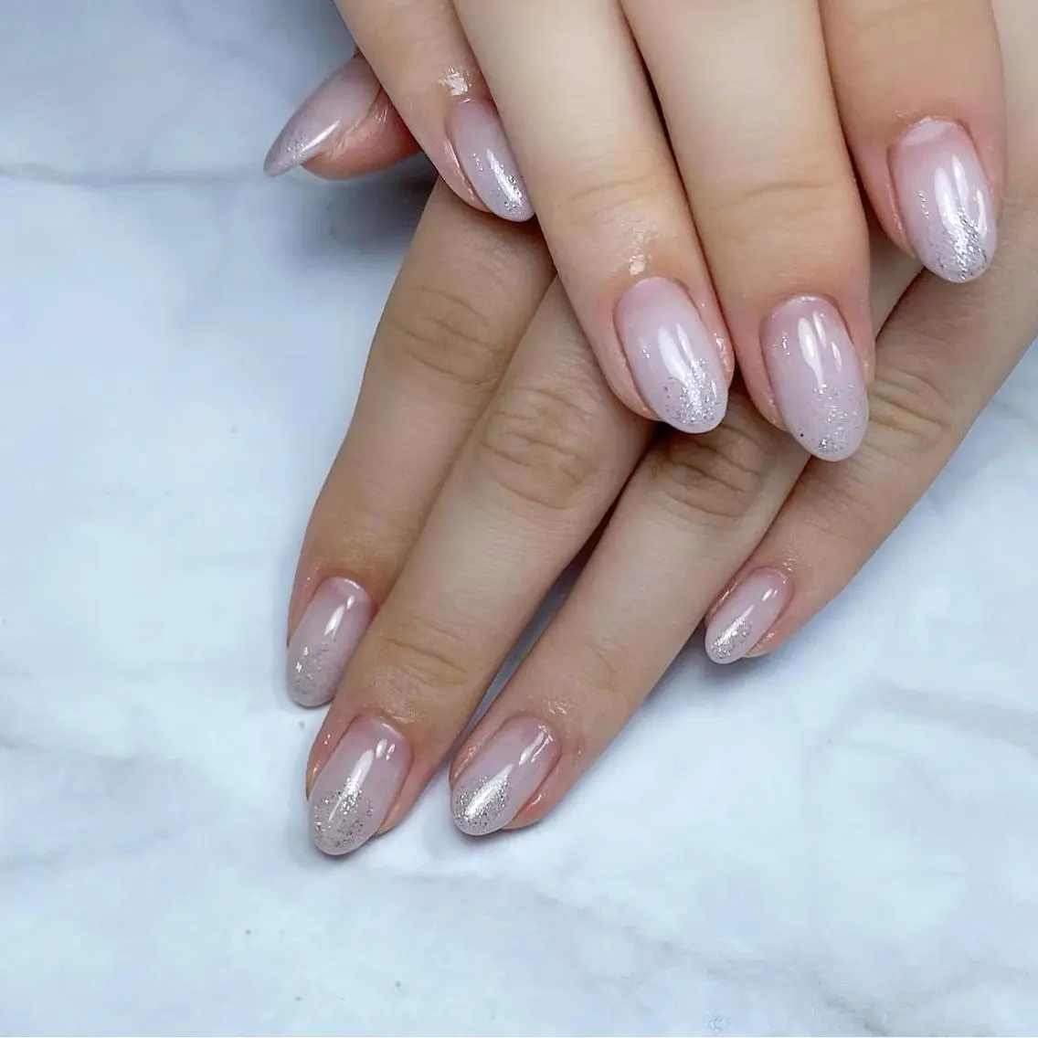 ネイル オフィスネイル ameria meguのネイルデザイン