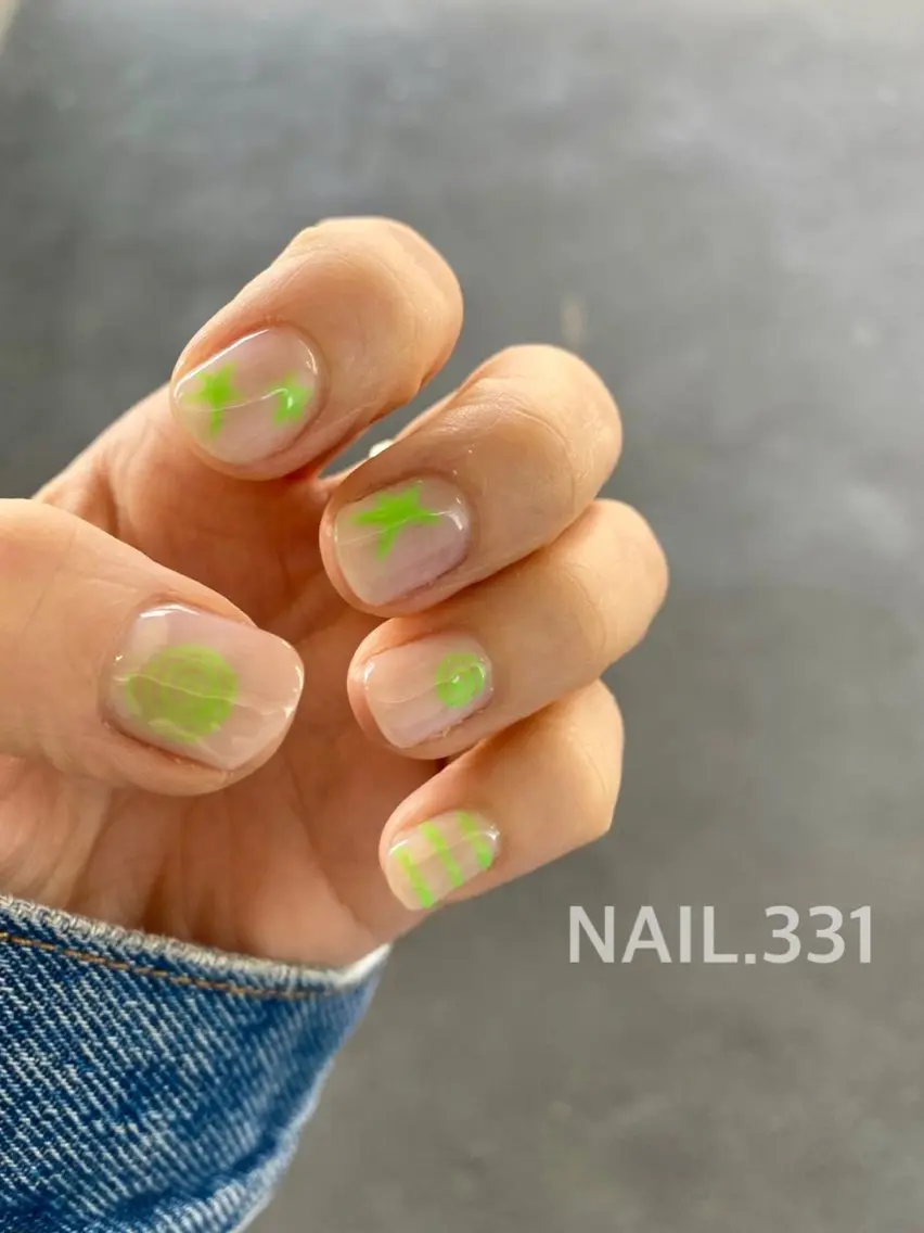 ネイル Nail 331のネイルデザイン