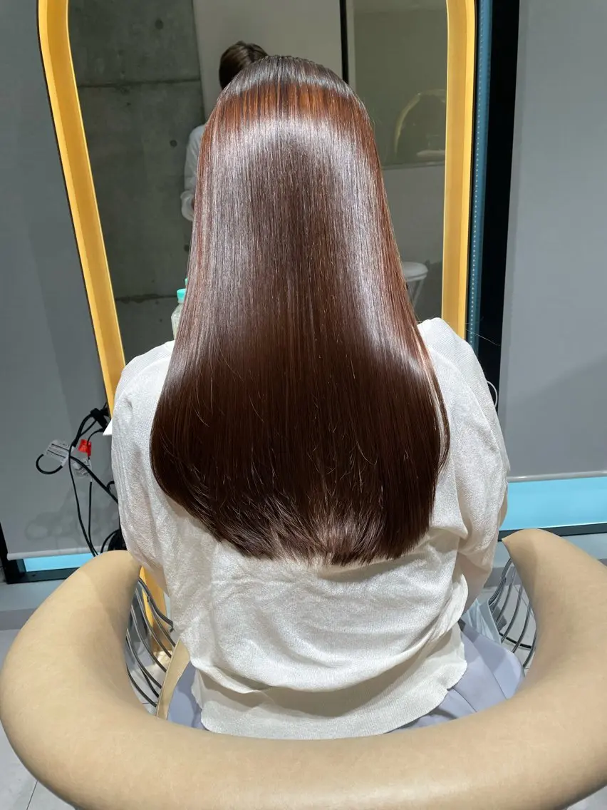 セミロング カット 縮毛矯正 トリートメント 《髪質改善✖️オリー ブ🧸》小嶋拓也のヘアスタイル