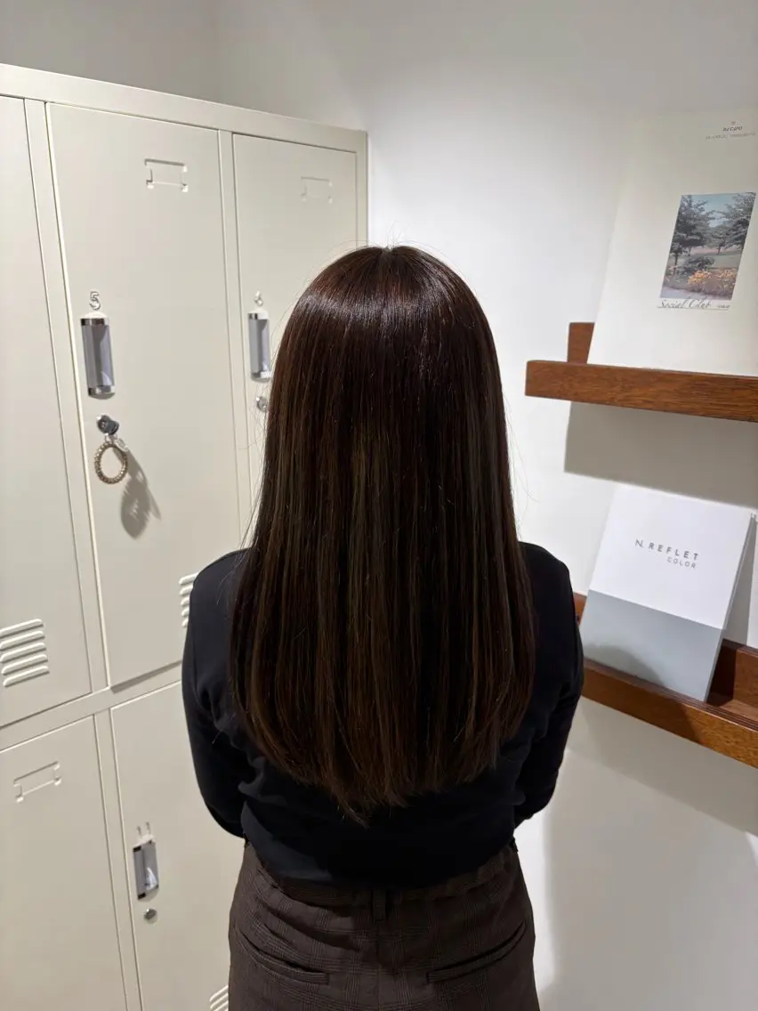 カラー 藤波 愛佳のヘアスタイル