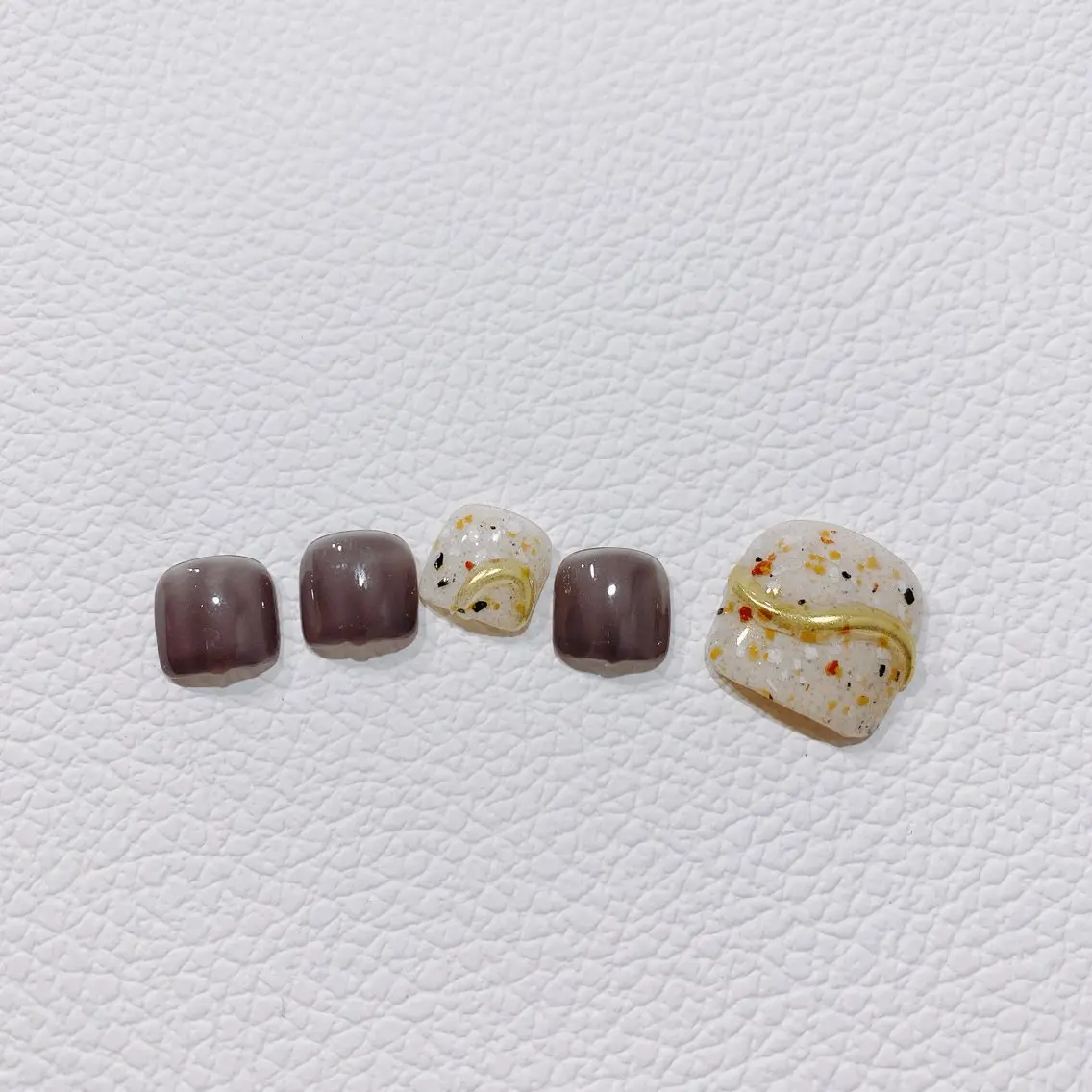 ネイル emiu petiteのネイルデザイン