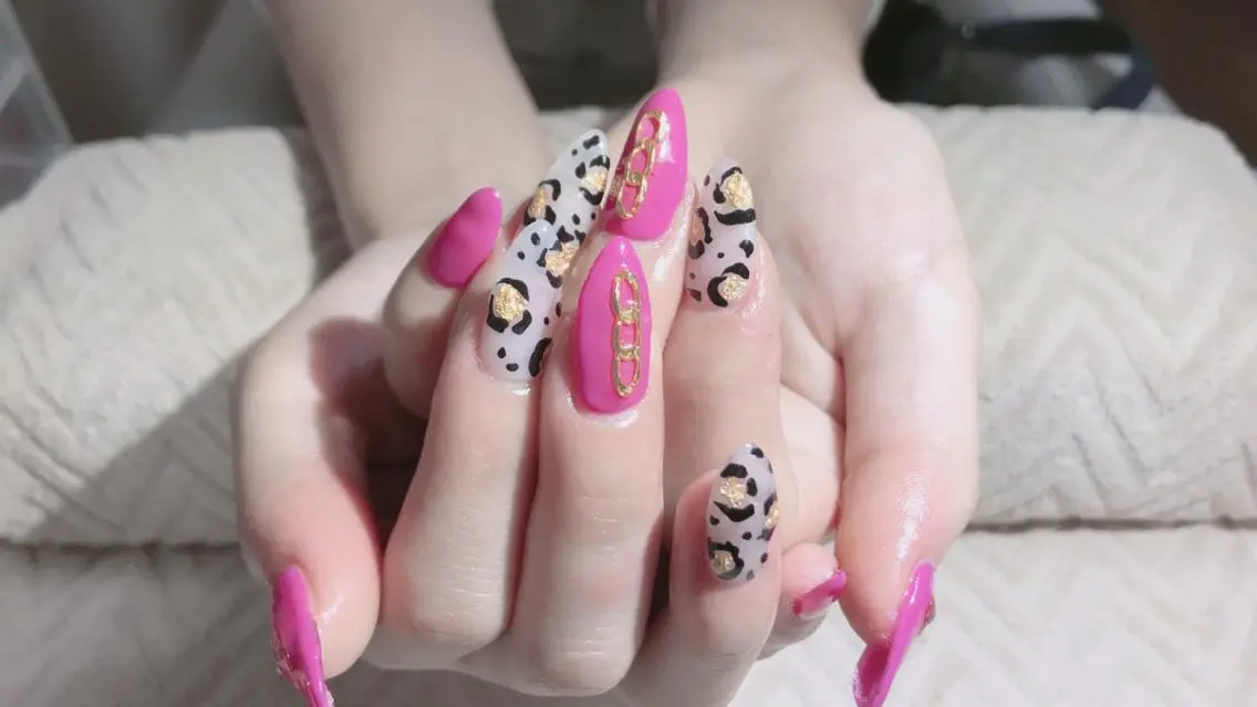 ネイル ピンク Flam Nailのネイルデザイン