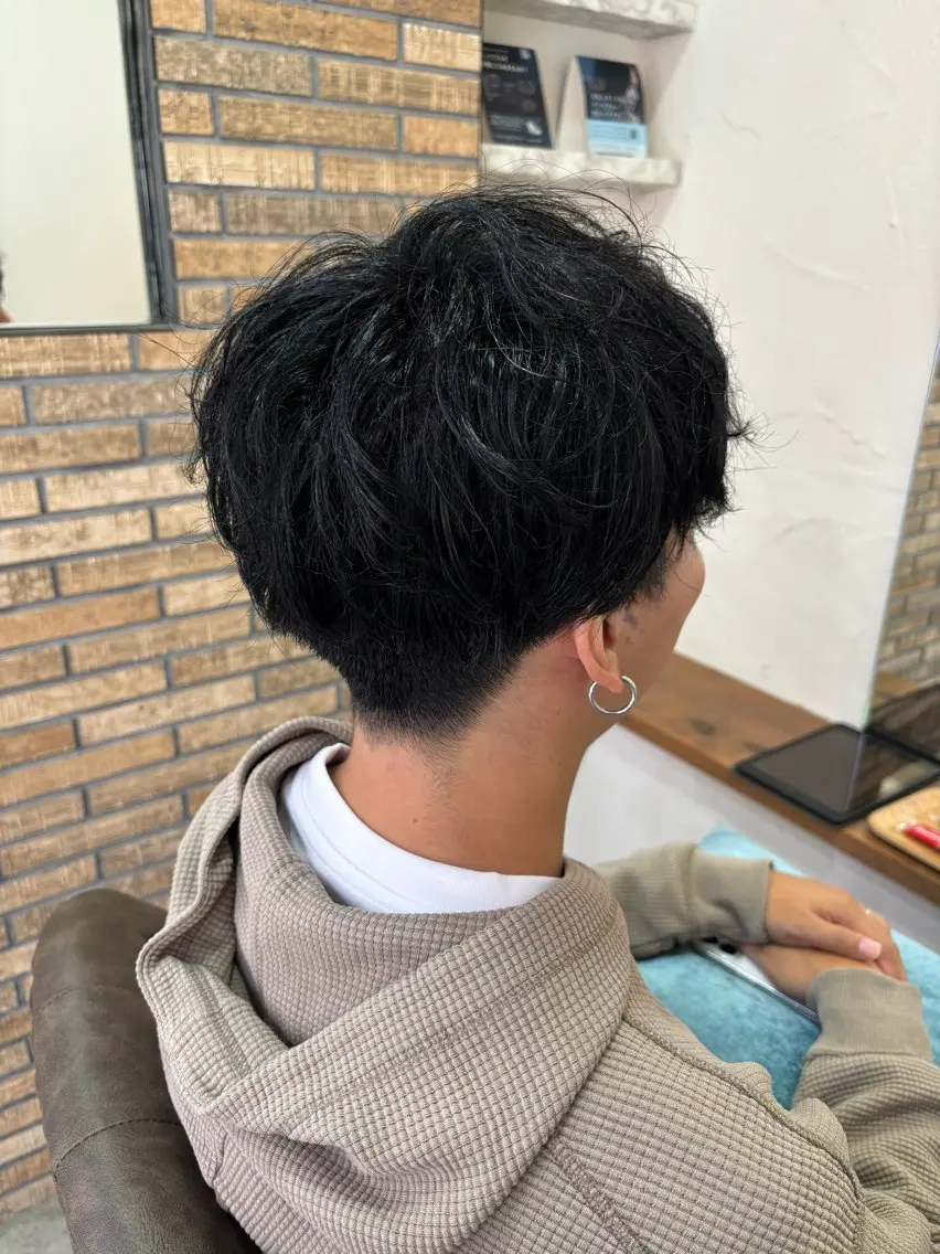 ショート カラー カット パーマ ショート・パーマ・デ ザインカラー/むつみのヘアスタイル
