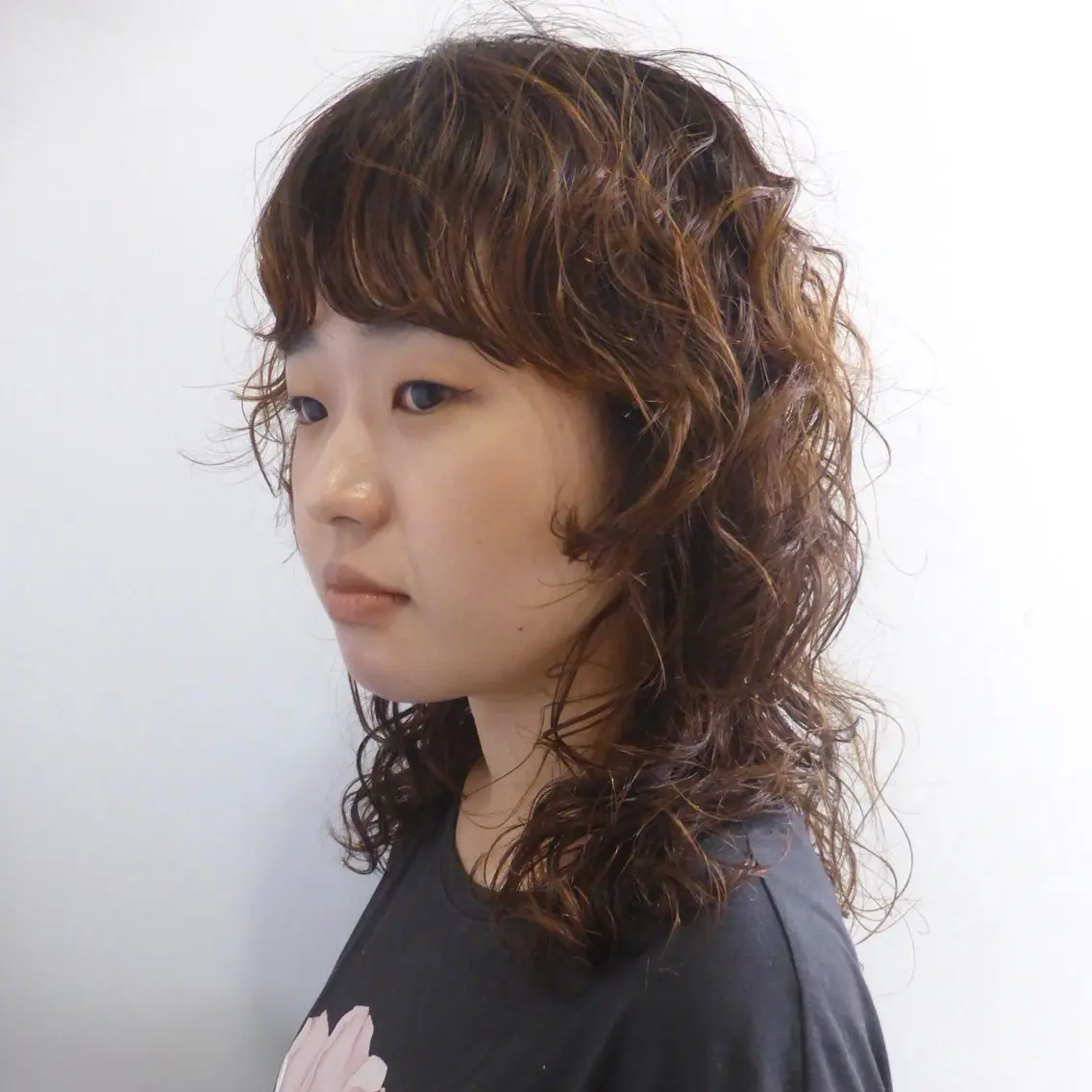ミディアム パーマ ミディアムパーマ レイヤーカット パーマ 似合わせデザイン໒꒱ rioのヘアスタイル