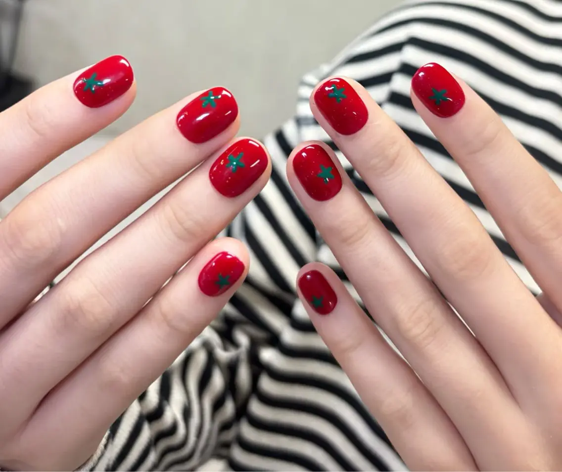 ネイル アートネイル フットネイル ジェルネイル ニュアンスネイル パラジェル ハンドネイル 🎀🎀YooLi Nail Salonのネイルデザイン
