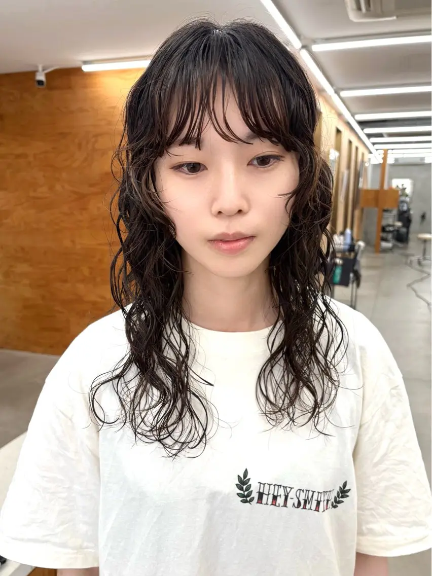 セミロング パーマ セミロングパーマ レイヤーカット カット パーマ トリートメント tuco 森田浩平のヘアスタイル