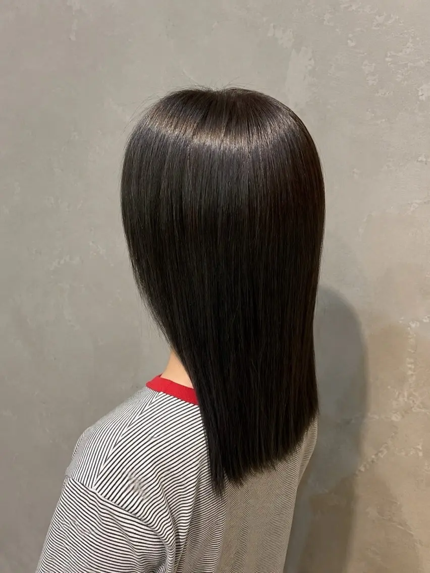 セミロング 葛西 美穂のヘアスタイル