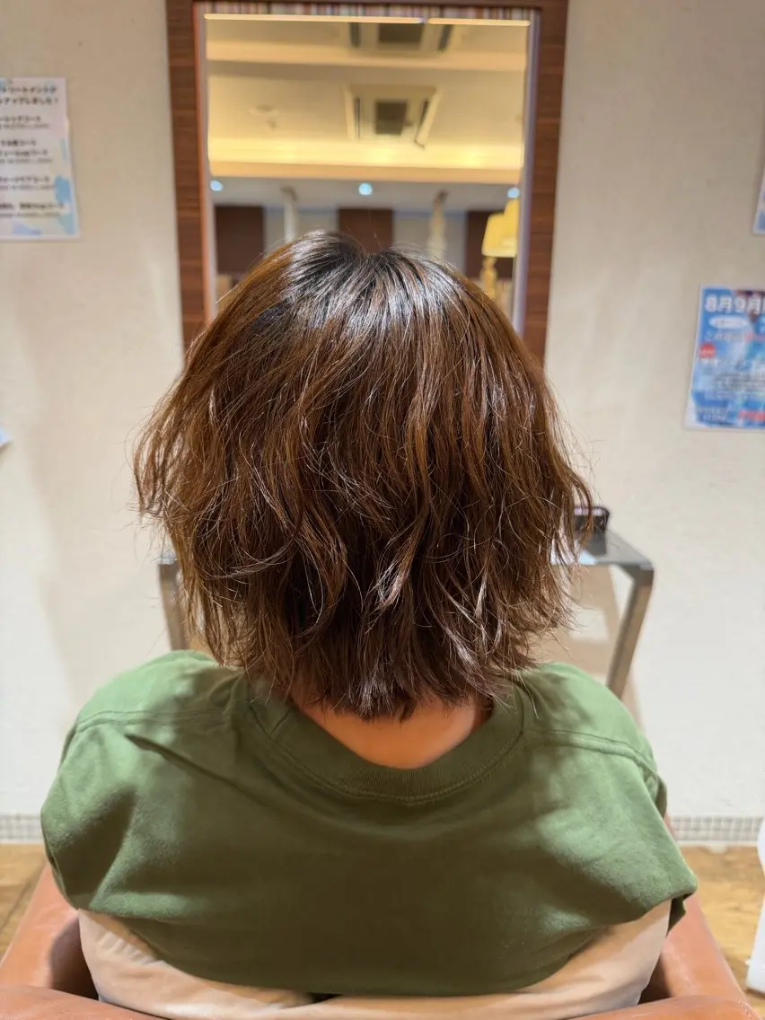 カラー グレージュ オリーブグレージュ オリーブグレー 一岡 小幸のヘアスタイル