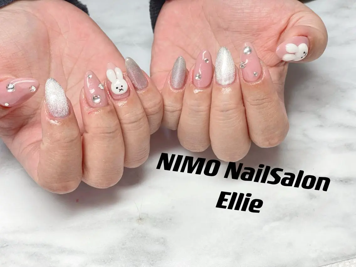 ネイル ハンドネイル ハンドケア 閨匠ビューティサロン 新橋店♡Ellieのネイルデザイン