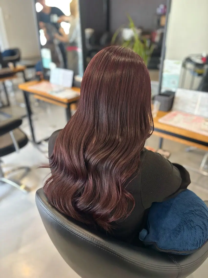 ロング カラー カット ヘアカラー 山路 結花のヘアスタイル