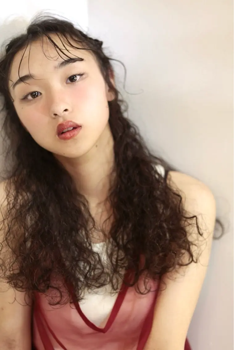 ロング パーマ パーマ トリートメント 長谷川 絵美のヘアスタイル
