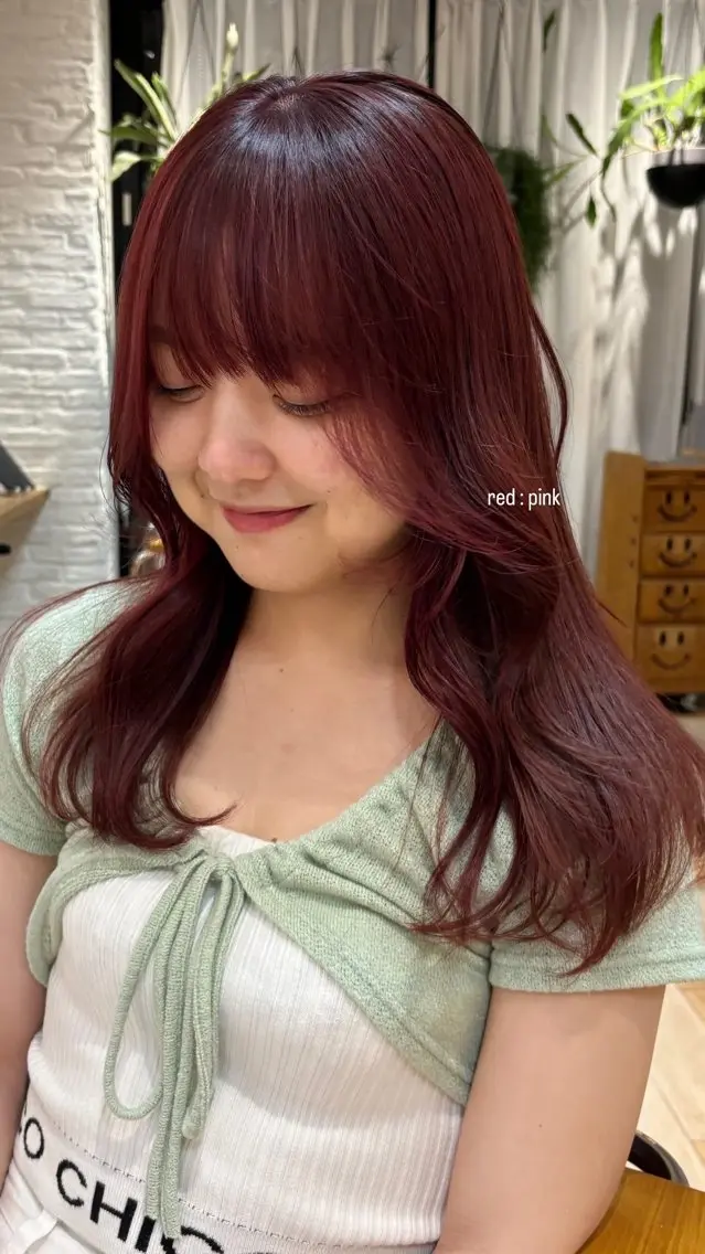 セミロング 盛れる透明感カラー momokaのヘアスタイル