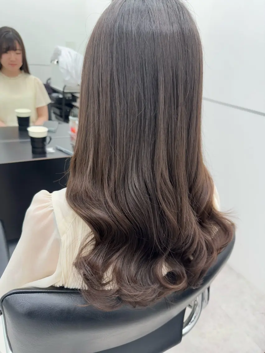 ロング パーマ カット パーマ デジタルパーマ🫧 韓国風ヘア🫧サクラのヘアスタイル