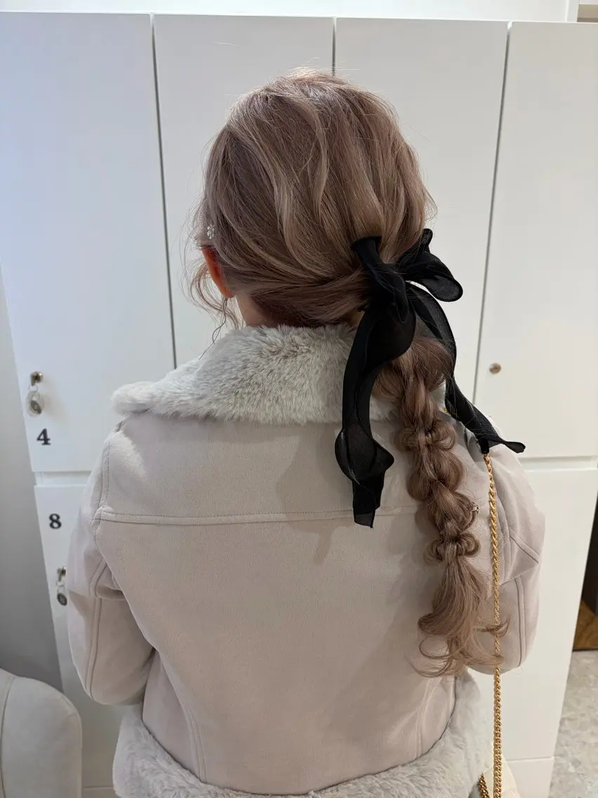 セミロング ヘアアレンジ ヘアセット/レイヤー 縮毛矯正/はるか🎀のヘアスタイル