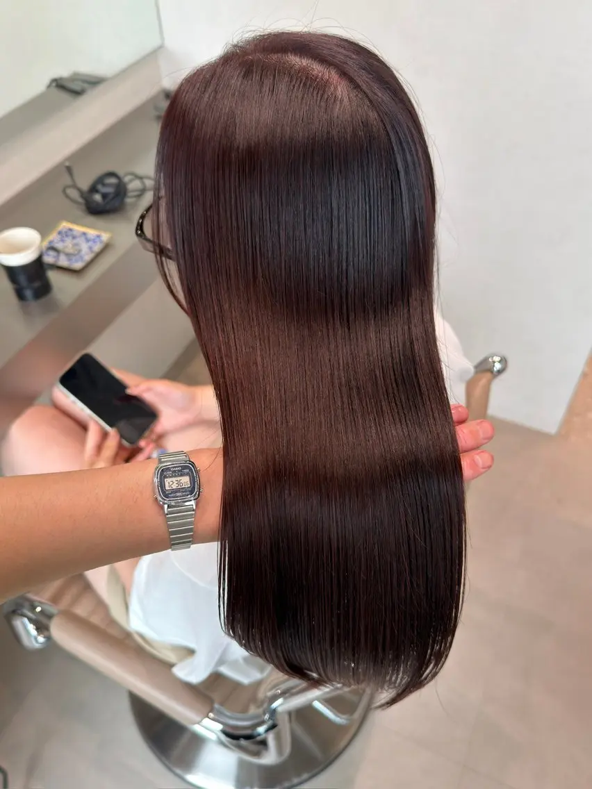 セミロング カラー トリートメント 地毛風ストレート🍃 柔らかいカラー／早坂のヘアスタイル