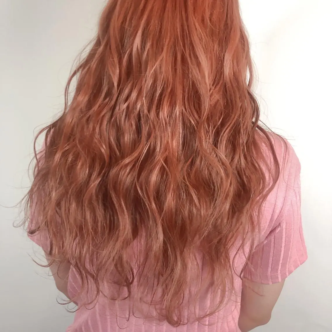 ロング カラー ヘアカラー Rina のヘアスタイル