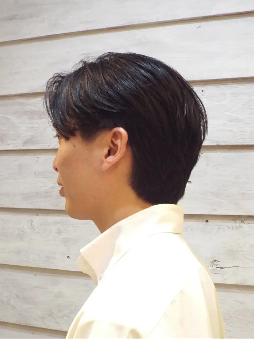 ミディアム 大和 雪村のヘアスタイル