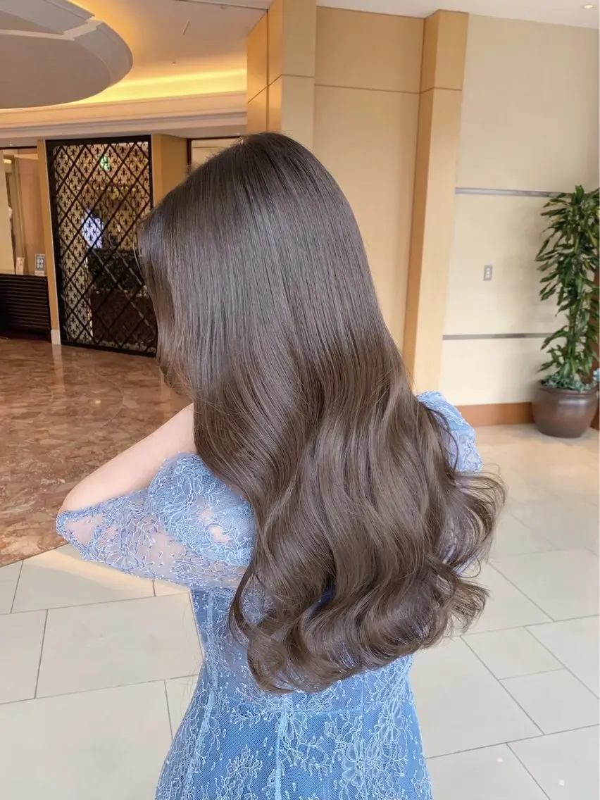 ロング ヘアカラー ノガミ リンタロウのヘアスタイル