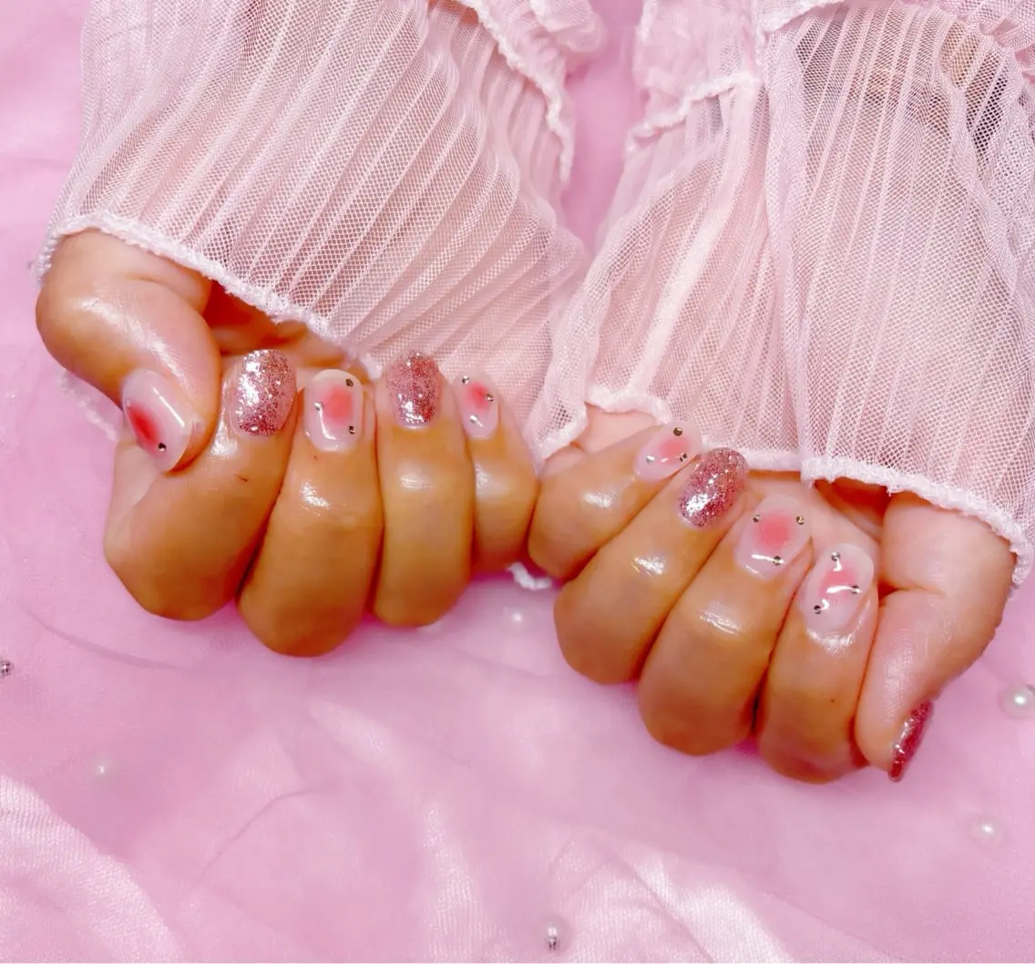 ネイル チークネイル キラキラネイル ハンドネイル Nail Salon macherieのネイルデザイン