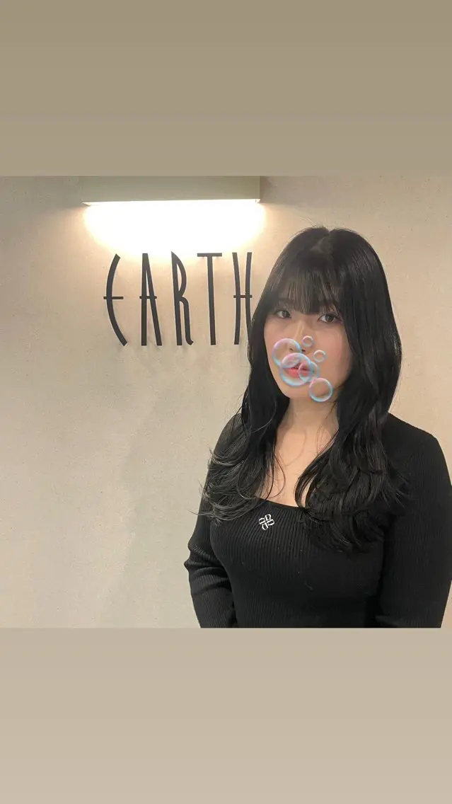 ロング カラー 黒髪 ネイビーカラー ヘアカラー トリートメント EARTH菊名店👾 ひらのすぐるのヘアスタイル