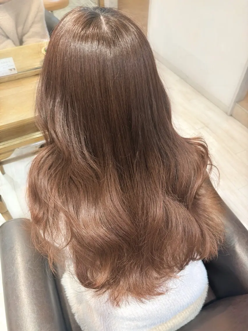 ロング レイヤーカット/ 透明感カラー🤍楓のヘアスタイル