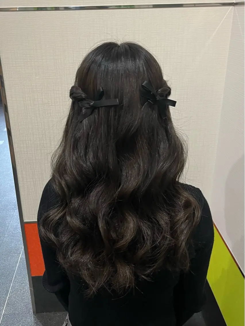 セミロング Ayumi / Lee尼崎のヘアスタイル