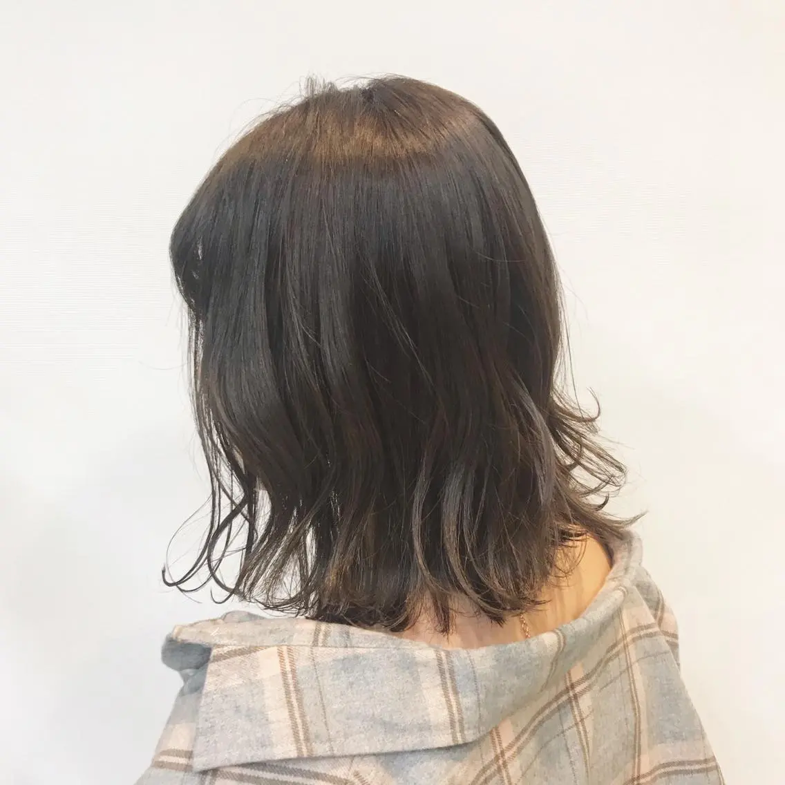 ミディアム カラー カット ヘアカラー トリートメント 嶋佐 昌大 シマサマオのヘアスタイル
