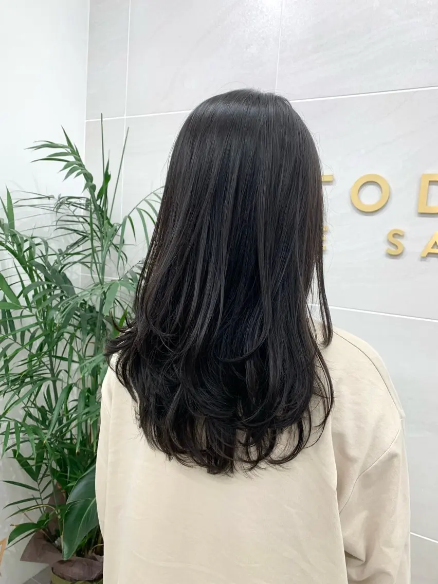 ロング ロングレイヤー レイヤーカット ロング カット ヘッドスパ 本格ヘッドスパ🌿 ×ヘア 佐藤のヘアスタイル