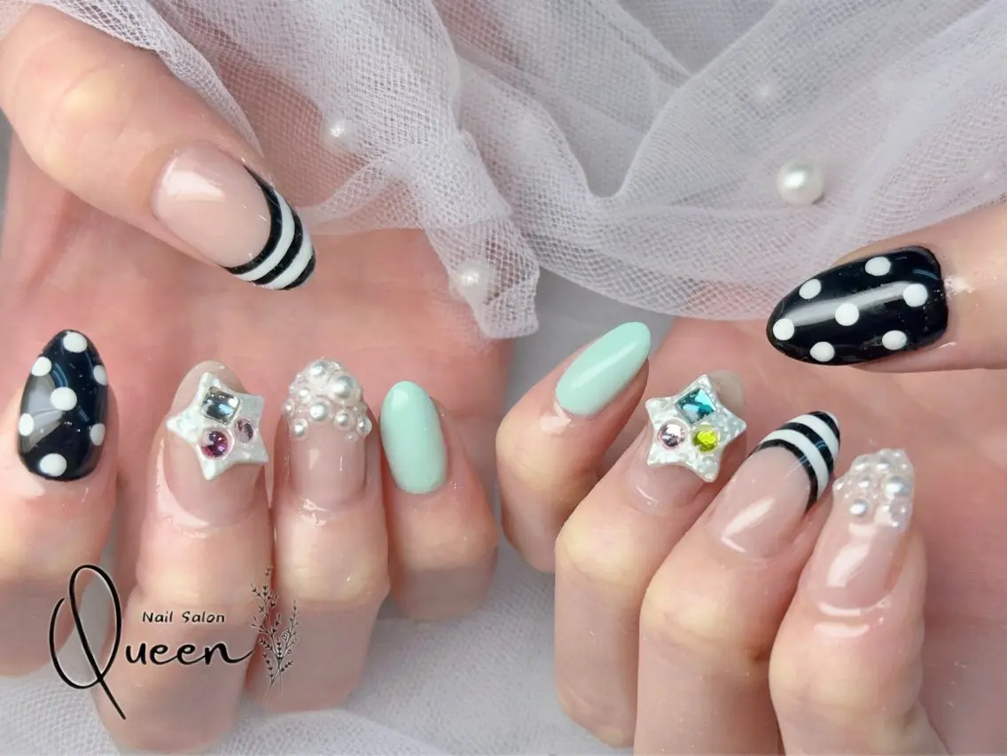 ネイル ハンドネイル Queennail 北堀江AYAのネイルデザイン