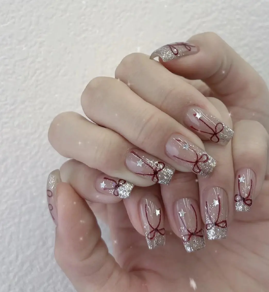 ネイル ハンドネイル エリ🫧 nail池袋東口のネイルデザイン