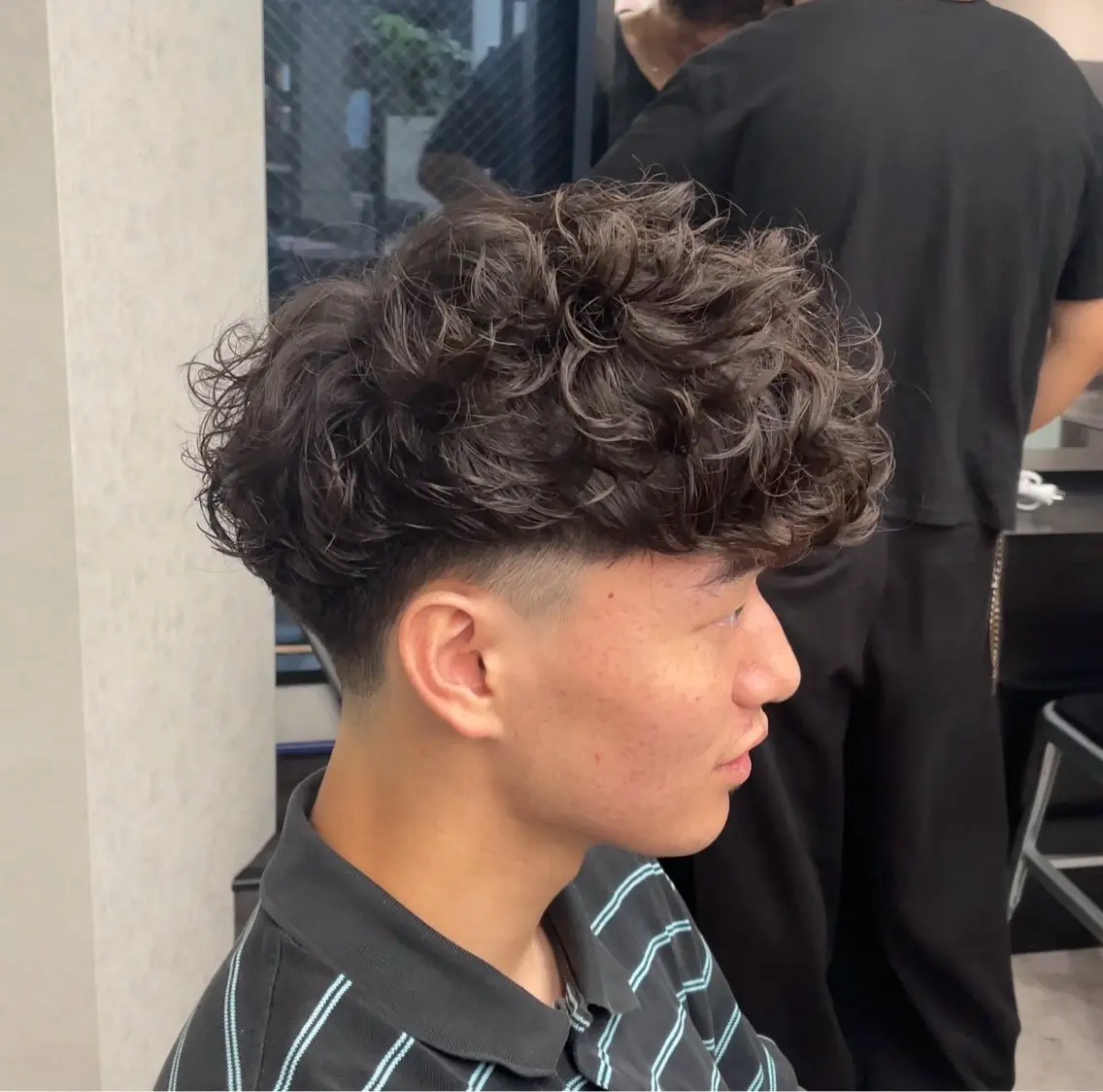 メンズ スペインカール カット パーマ メンズ特化 ハヤトのヘアスタイル