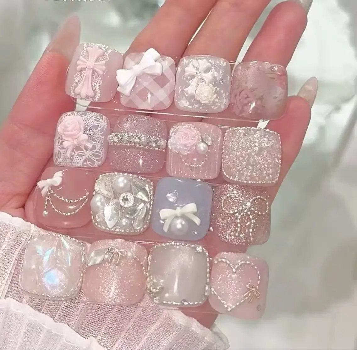 ネイル フットネイル H&B しんのネイルデザイン