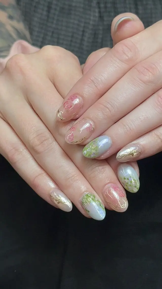 ネイル Iconic Nailのネイルデザイン