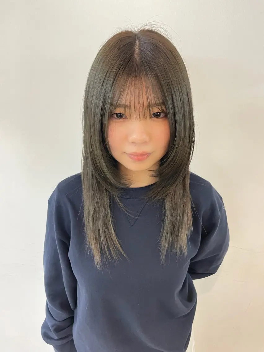 セミロング セミロングパーマ ハイライト 髪質改善 トリートメント ヘアカラー トリートメント レディースカラー✨ urara渋谷のヘアスタイル
